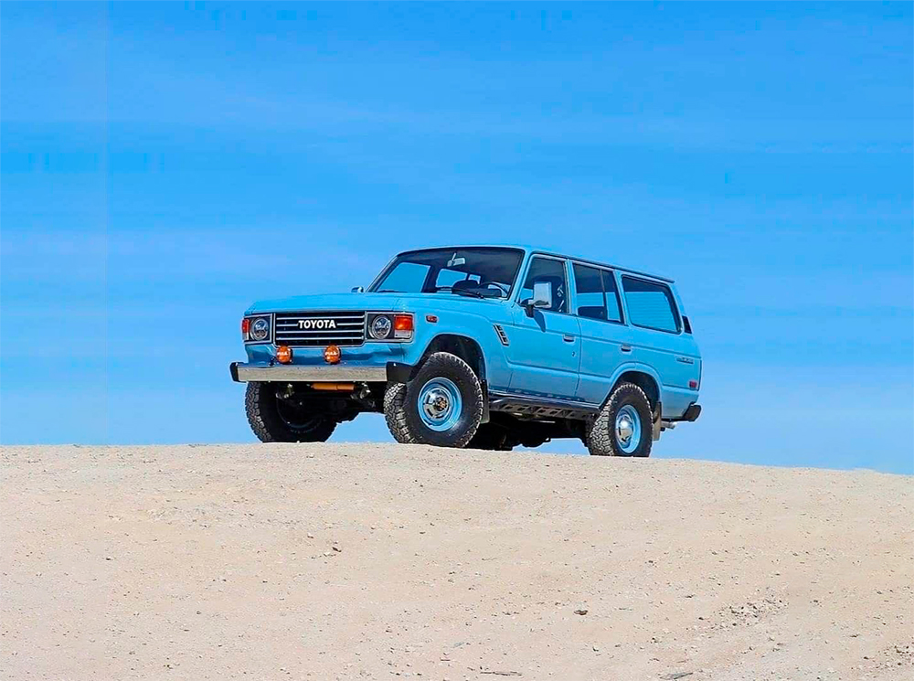 Toyota Land Cruiser FJ60-62